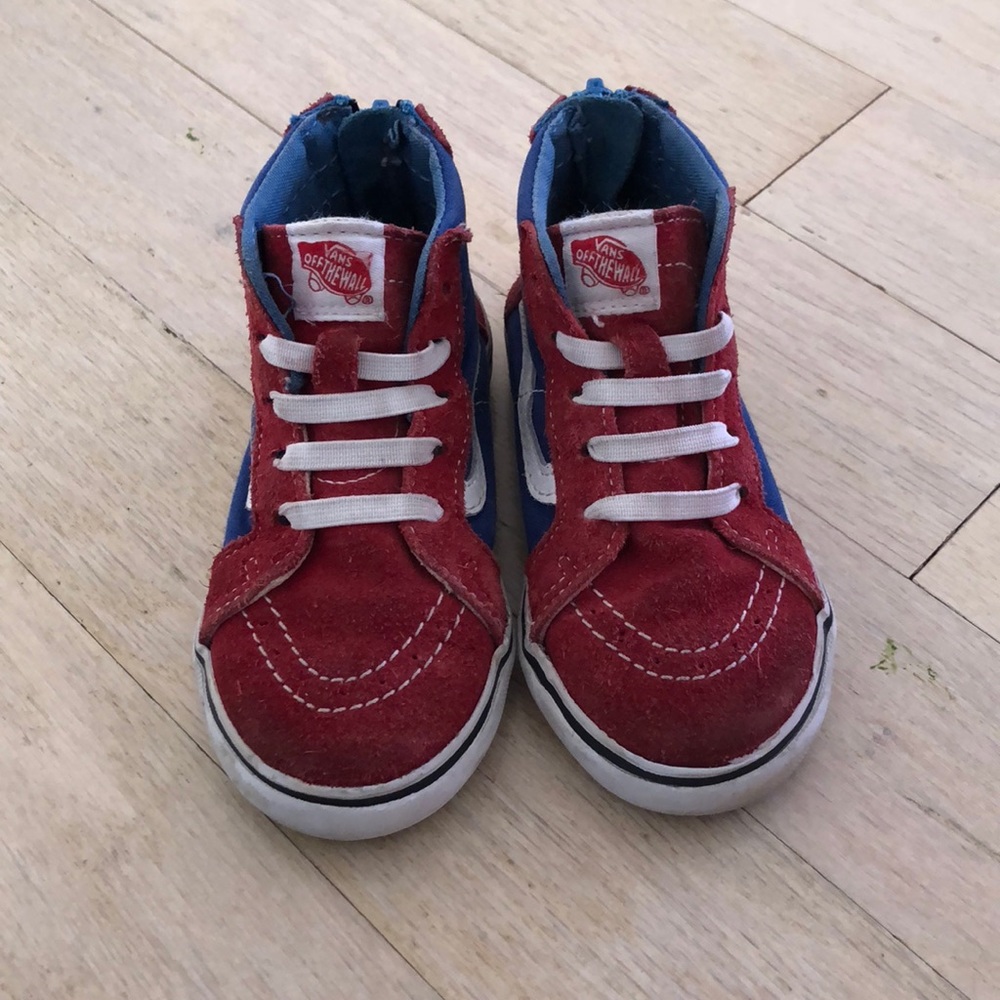 Toddler 7.5 high top Vans